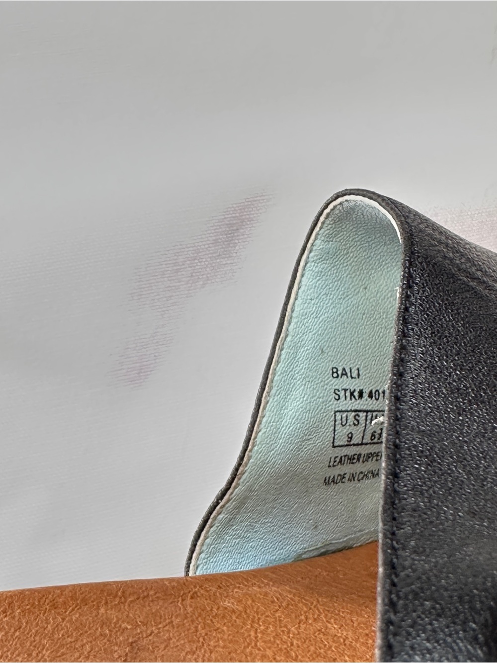 Black slide Juil sandals - Picture 3 of 3